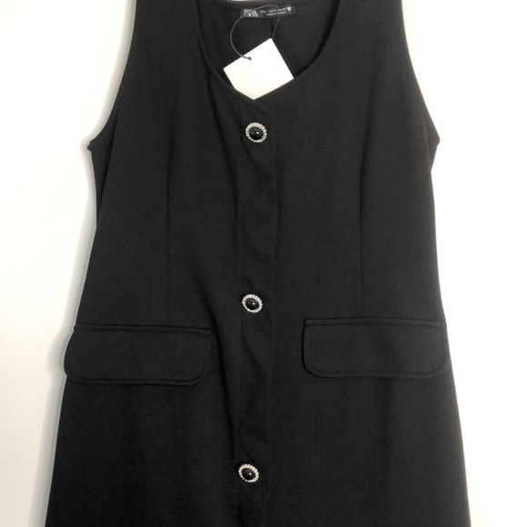 NWT ZARA LITTLE BLACK SLEEVELESS DRESS WITH JEWELED BUTTONS SIZE LARGE - Picture 2 of 6